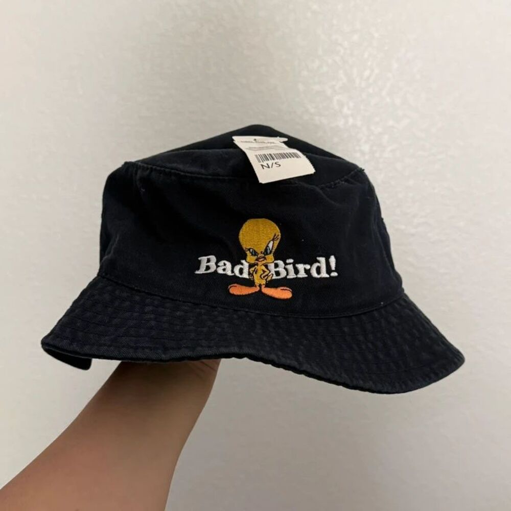 Vintage 1990s Warner Bros Kids Tweety Bad Bird Bucket Hat